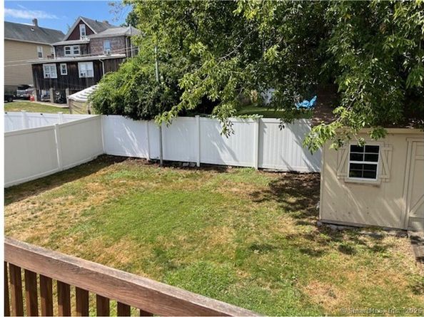 137 Holroyd Street, Bridgeport CT 06606
