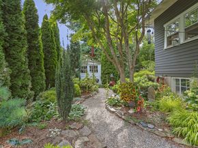 165 Bennett Street, Bridgeport CT 06605