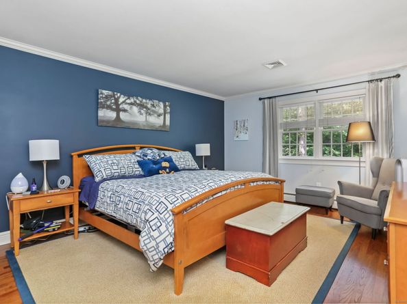 37 Old Wagon Road, Wilton CT 06897