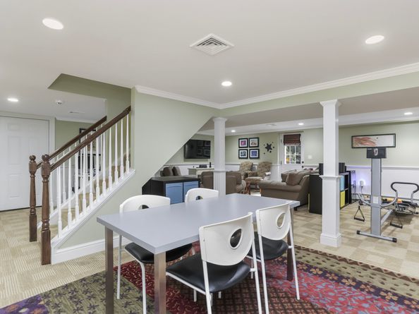 37 Old Wagon Road, Wilton CT 06897