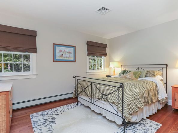 37 Old Wagon Road, Wilton CT 06897