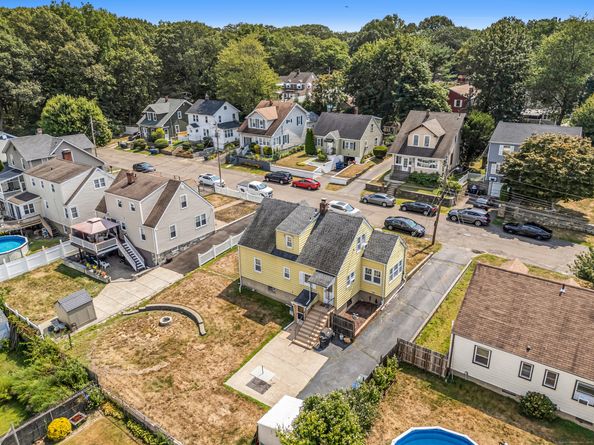 344 Cambridge Street, Bridgeport CT 06606