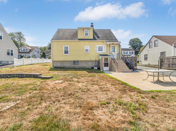 344 Cambridge Street, Bridgeport CT 06606