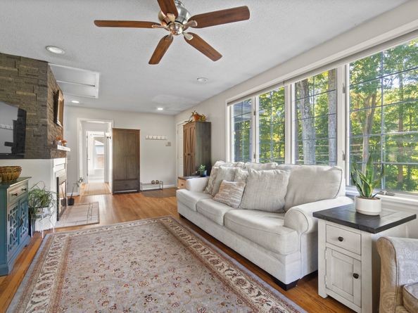 37 West Street, Newtown CT 06470