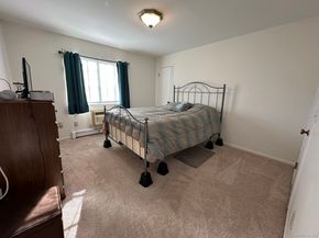 14 Roxbury Lane 14, Bridgeport CT 06606