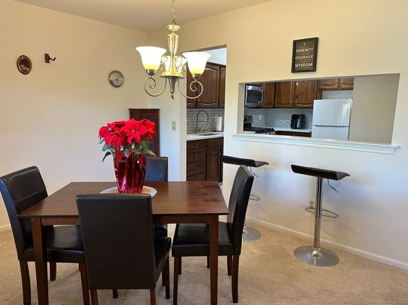 14 Roxbury Lane 14, Bridgeport CT 06606