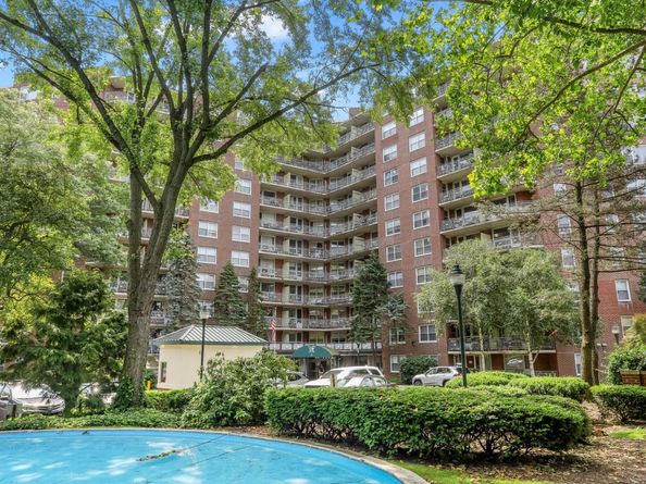 71 Strawberry Hill Avenue APT 1002, Stamford CT 06902