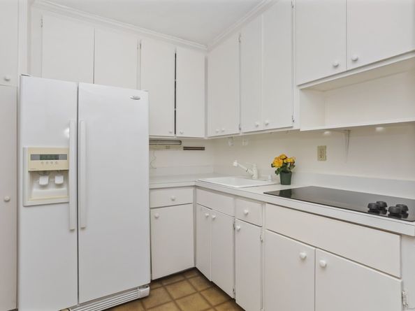 71 Strawberry Hill Avenue APT 1002, Stamford CT 06902