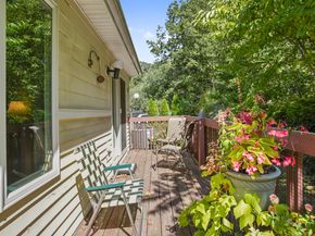 166 Old Brookfield Road 341, Danbury CT 06811