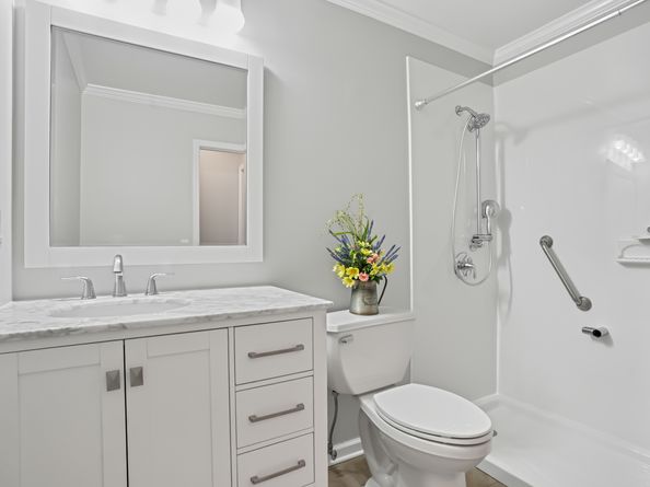 166 Old Brookfield Road 341, Danbury CT 06811