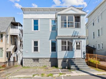 318 Center Street
