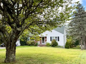32 Locust Lane, Stamford CT 06905