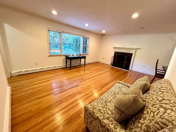 32 Locust Lane, Stamford CT 06905