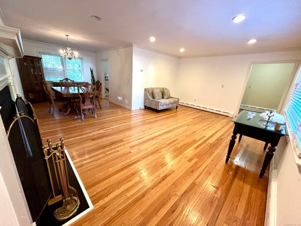 32 Locust Lane, Stamford CT 06905