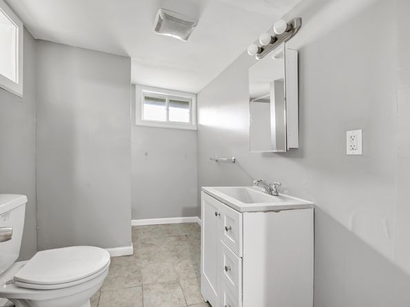 84 Oxford Street, Bridgeport CT 06606