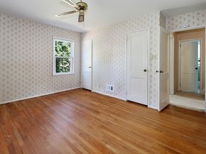 1055 Stratford Road, Stratford CT 06615