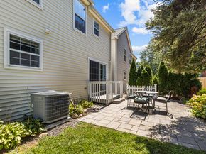 14 Maple Tree Avenue 2, Stamford CT 06906