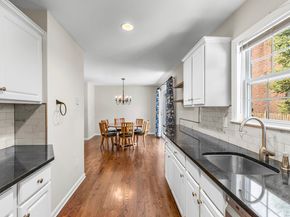 14 Maple Tree Avenue 2, Stamford CT 06906