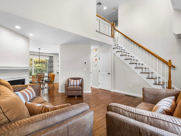 14 Maple Tree Avenue 2, Stamford CT 06906