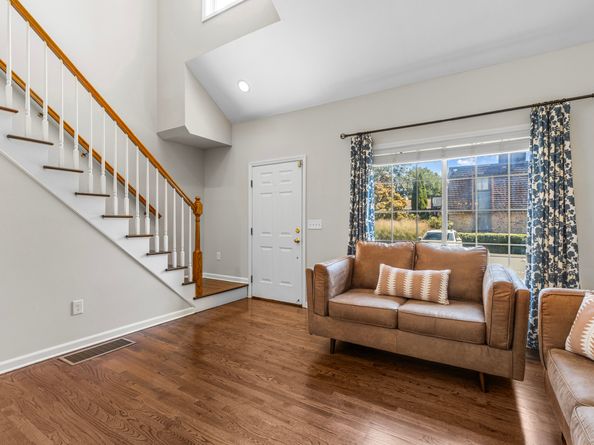 14 Maple Tree Avenue 2, Stamford CT 06906