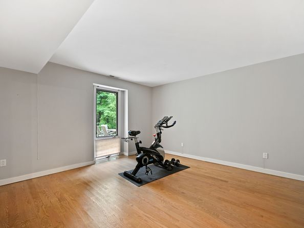 232 Sleepy Hollow Road, New Canaan CT 06840