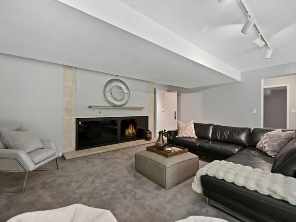 232 Sleepy Hollow Road, New Canaan CT 06840