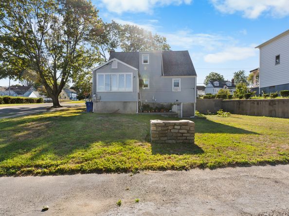 2346 Madison Avenue, Bridgeport CT 06606