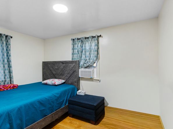 2346 Madison Avenue, Bridgeport CT 06606