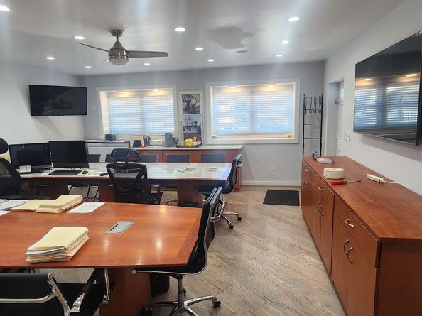 41 Valley Road, Greenwich CT 06807