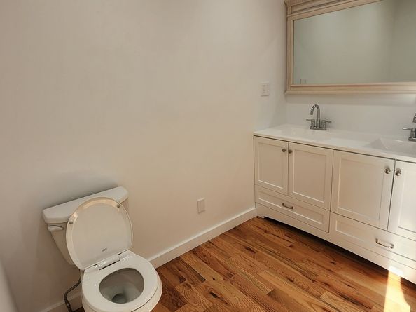 41 Valley Road, Greenwich CT 06807