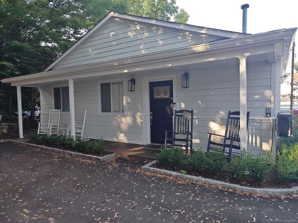 41 Valley Road, Greenwich CT 06807