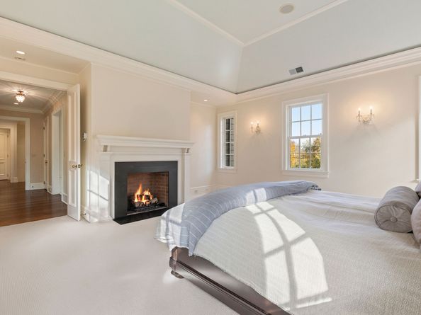 515 Carter Street, New Canaan CT 06840