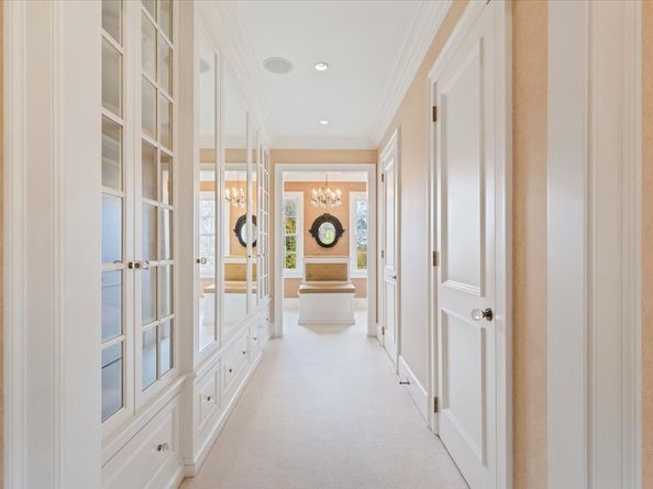 515 Carter Street, New Canaan CT 06840