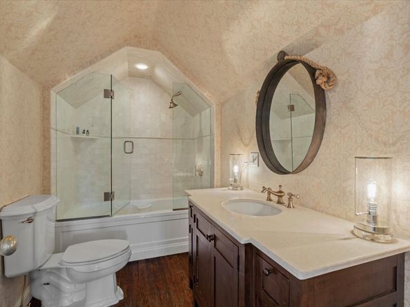 515 Carter Street, New Canaan CT 06840