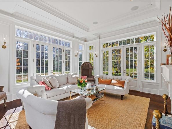 515 Carter Street, New Canaan CT 06840