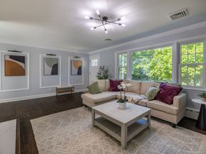 2428 Huntington Turnpike, Trumbull CT 06611