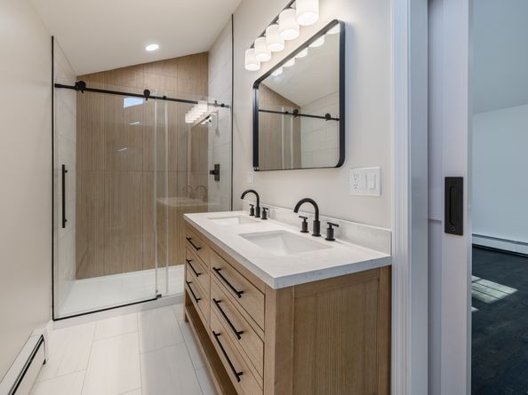 2428 Huntington Turnpike, Trumbull CT 06611