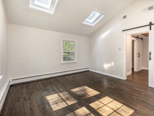 2428 Huntington Turnpike, Trumbull CT 06611