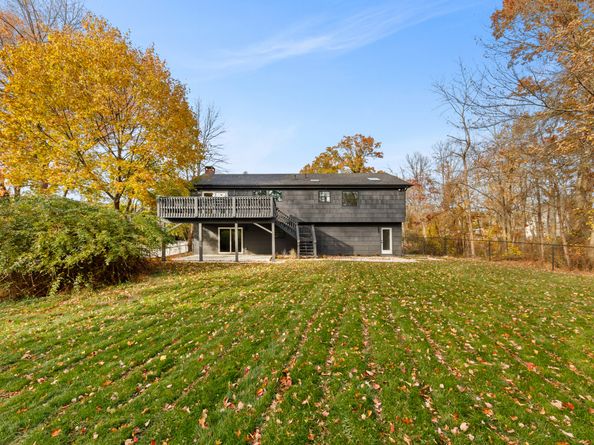 115 Mayfair Road, Fairfield CT 06824