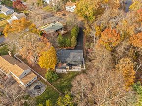 115 Mayfair Road, Fairfield CT 06824