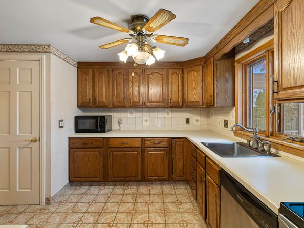 77 Walter Avenue, Norwalk CT 06851