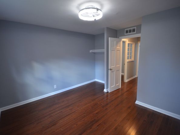 108 Wake Street, Bridgeport CT 06610