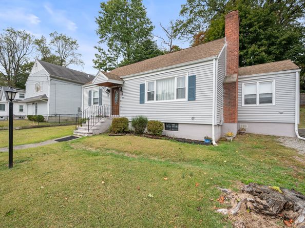 814 Platt Street, Bridgeport CT 06606