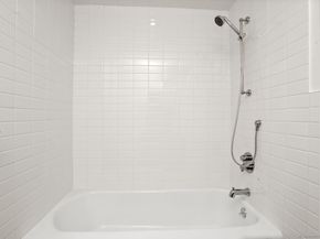 80 Cartright Street 8B, Bridgeport CT 06604