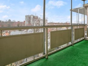80 Cartright Street 8B, Bridgeport CT 06604