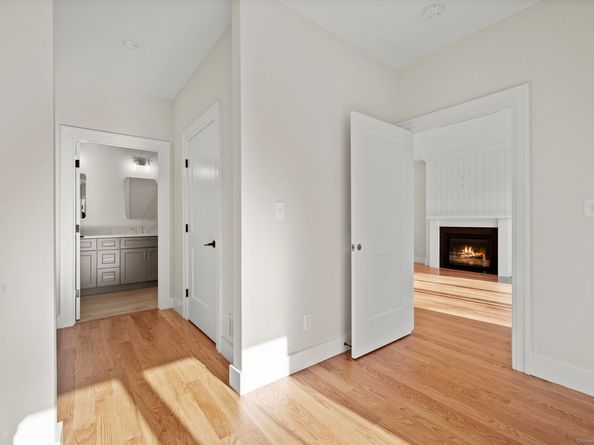 10 Fieldstone Court 10, Bethel CT 06801