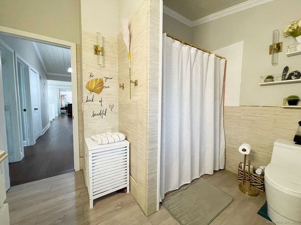 1 Bayberry Drive, Brookfield CT 06804