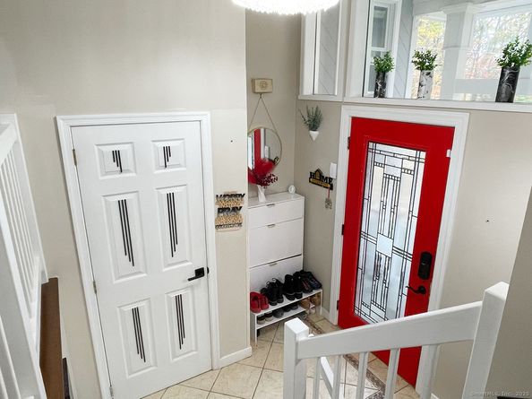 1 Bayberry Drive, Brookfield CT 06804