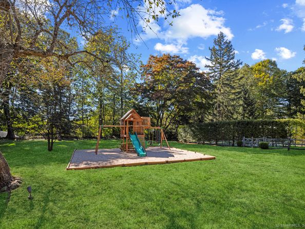 469 Brookside Road, New Canaan CT 06840