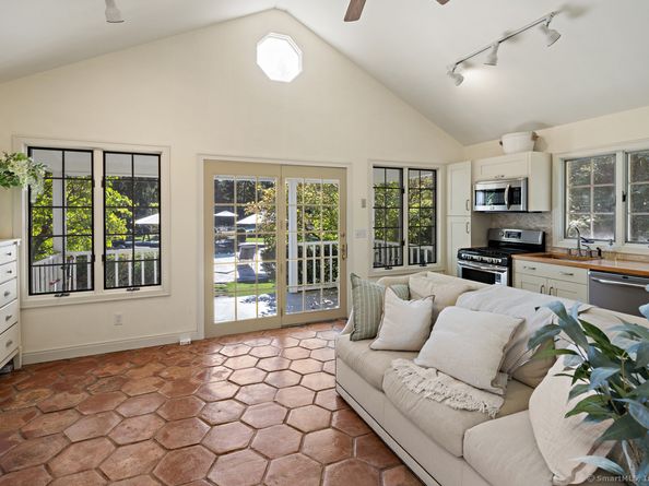 469 Brookside Road, New Canaan CT 06840